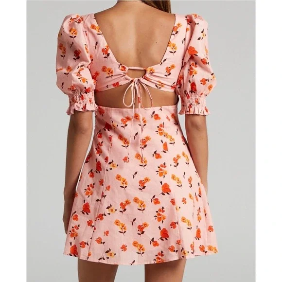 NWT Showpo Rosini Mini‎ Dress Size 6 Pink Floral Puff Sleeve Sweetheart A-Line - Picture 7 of 14